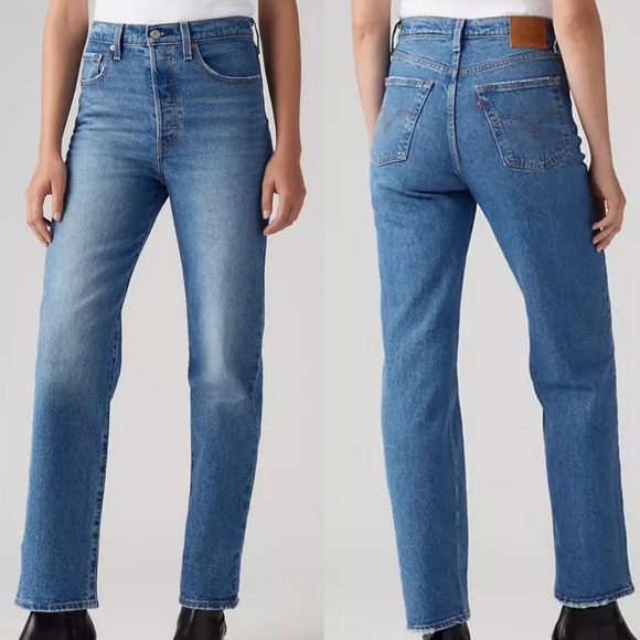 Levi's Ribcage Straight Ankle 29 Button Fly Women's Jean - Picture 1 of 15